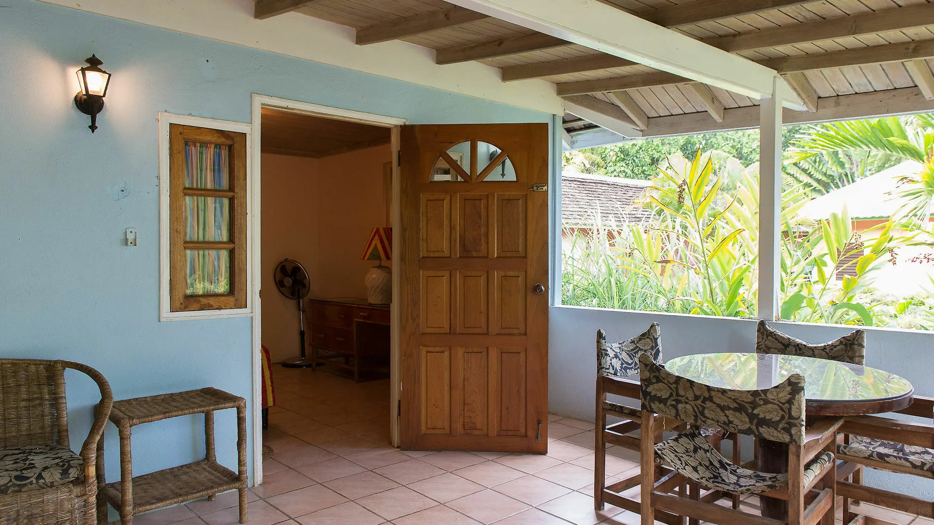 Villa Viento Tower Isle 3*,  Jamaica